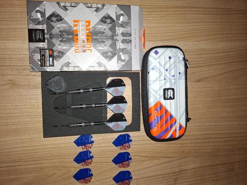 Raymond van Barneveld echo 25gram + accessoires!, Sport en Fitness, Darts, Zo goed als nieuw, Pijlen, Ophalen of Verzenden