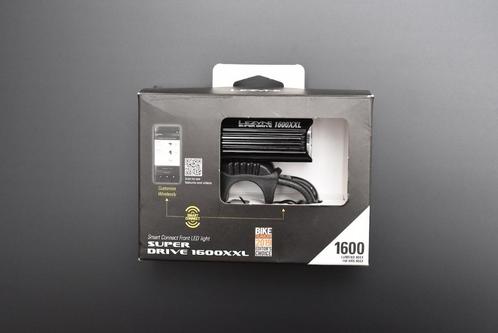 Lezyne Super Drive 1600XXL fietsvoorlamp fietskoplamp, Fietsen en Brommers, Fietsaccessoires | Fietsverlichting, Voorlicht, Nieuw