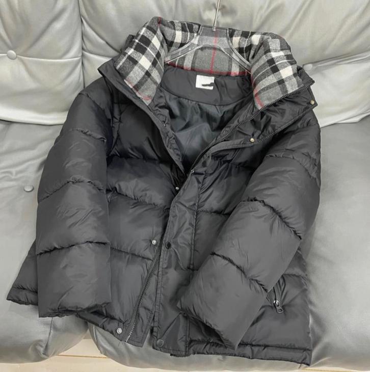 Burberry Black Puffer Jacket & Excellent Condition, Kleding | Heren, Jassen | Winter, Nieuw, Maat 48/50 (M), Zwart, Ophalen of Verzenden