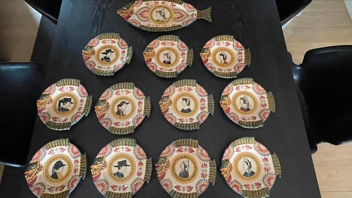 Zeldzame set Quimper visborden – handbeschilderd, Antiek en Kunst, Antiek | Servies compleet, Ophalen