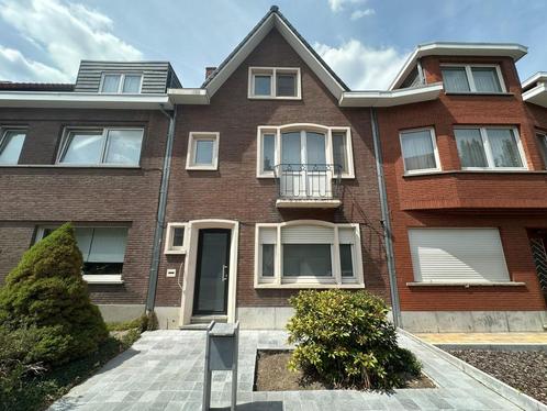 Gerenoveerde stadswoning met tuin en 4 slaapkamers – volledi, Immo, Huizen en Appartementen te koop, Hasselt, 200 tot 500 m², Verkoop zonder makelaar