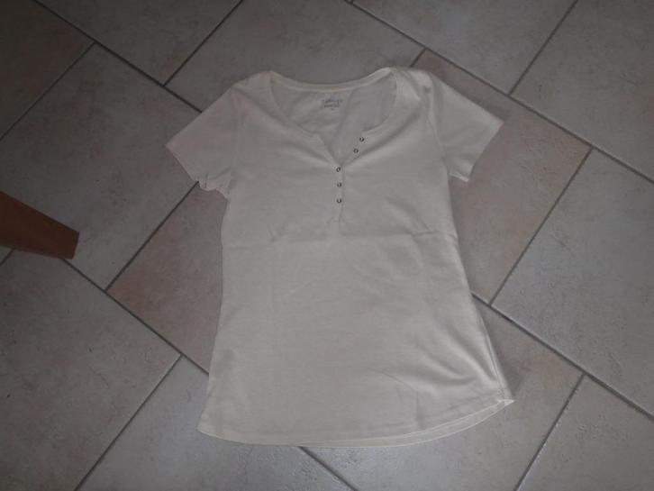 beige t-shirt maat M, Kleding | Dames, T-shirts, Zo goed als nieuw, Maat 38/40 (M), Beige, Ophalen of Verzenden