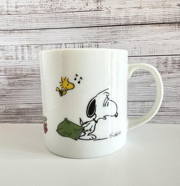 Tasse Snoopy I think I'm allergic to morning! - Peanuts, Antiek en Kunst, Antiek | Servies los, Ophalen of Verzenden