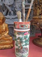 Porte-pinceaux en porcelaine orientale, Antiquités & Art, Enlèvement ou Envoi