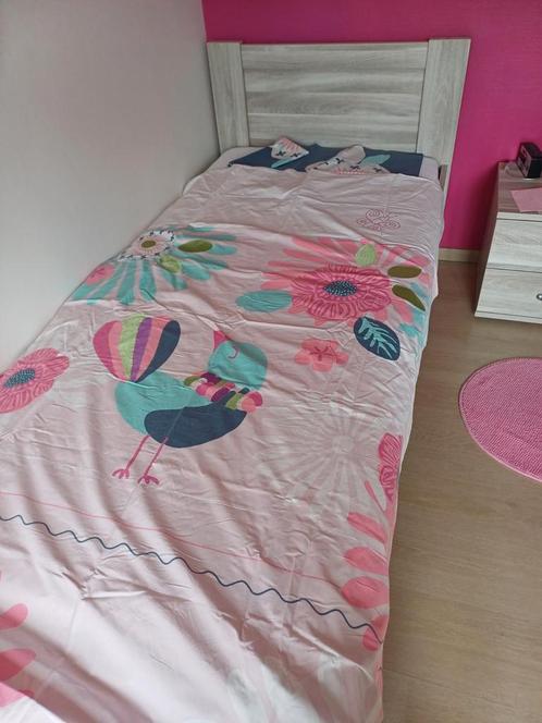 1p dekbedovertrek Vertbaudet bloemen en vogels, Kinderen en Baby's, Kinderkamer | Beddengoed, Gebruikt, Dekbedovertrek, Roze, Ophalen of Verzenden