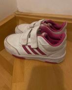 Adidas kinderschoenen - maat 30, Ophalen of Verzenden, Zo goed als nieuw