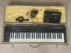 Vintage Roland alpha juno 2 met case en midi controller., Muziek en Instrumenten, Ophalen, Gebruikt, 61 toetsen, Roland