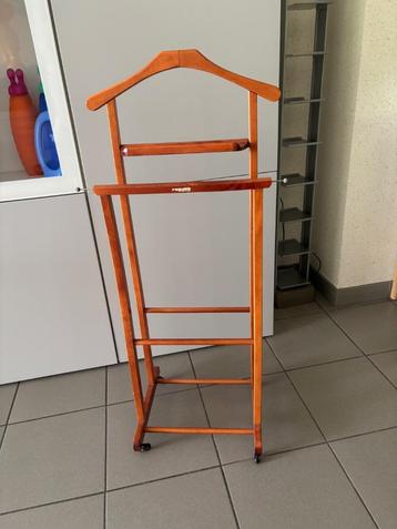 Dubbele Dressboy FRATELLI REGUITTI (Italië)  beschikbaar voor biedingen