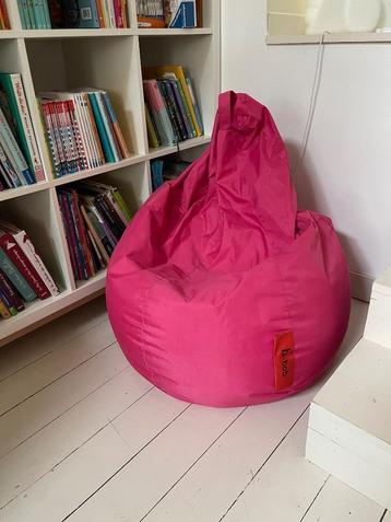 B-Bob rose fuchsia pouf zitzak beanbag disponible aux enchères