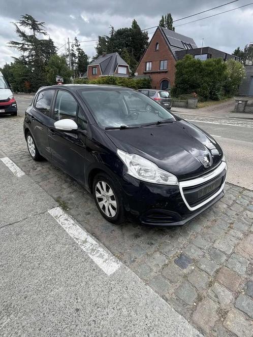 Peugeot 208 1.6 BlueHDi Like / EURO 6 b (bj 2017), Auto's, Peugeot, Bedrijf, Te koop, ABS, Airbags, Boordcomputer, Centrale vergrendeling