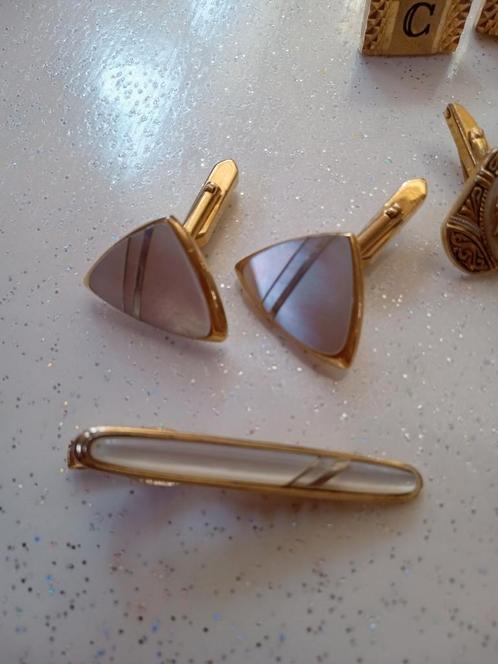 Boutons de manchettes, ancien. Avec pince a cravate.Vintage, Handtassen en Accessoires, Manchetknopen, Ophalen