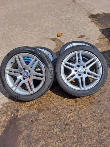 Mercedes-Benz amg velgen met banden beschikbaar voor biedingen