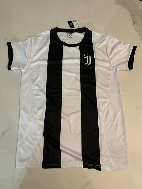 Juventus t-shirt  Medium, Sport en Fitness, Voetbal, Zo goed als nieuw, Shirt, Maat M, Ophalen
