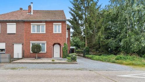 Woning te koop in Maasmechelen, Immo, Maisons à vendre, Maasmechelen, 200 à 500 m², Maison Bi-familiale ou Jumelée, F