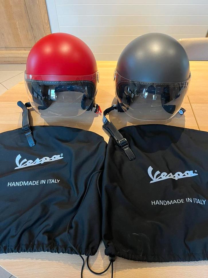 Originele Vespa helmen, Fietsen en Brommers, Brommerhelmen, Gebruikt, Ophalen