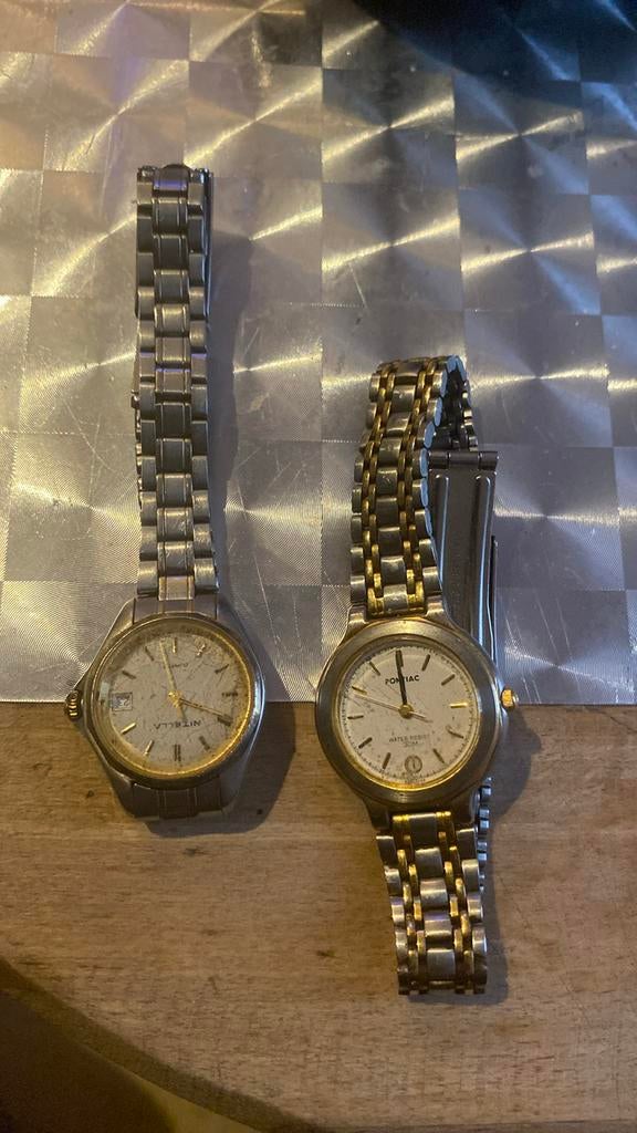 Montre, Enlèvement, Comme neuf