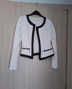 Blazertje maat M, Kleding | Dames, Jasjes, Kostuums en Pakken, Maat 38/40 (M), Wit, Ophalen of Verzenden, Zo goed als nieuw
