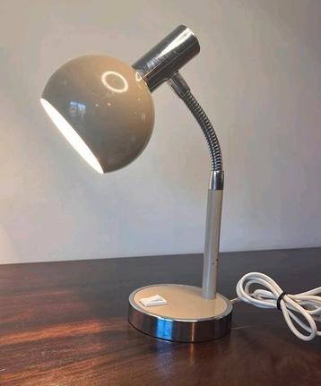 RETRO EYEBALL BUREAULAMP  beschikbaar voor biedingen