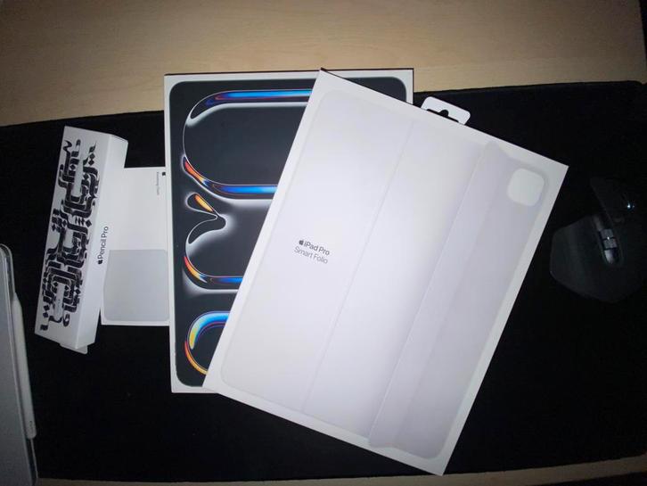 IPad Pro 13" 256GB (M4) + Complete Pro Set, Computers en Software, Apple iPads, Zo goed als nieuw, Apple iPad Pro, Wi-Fi, 13 inch of meer