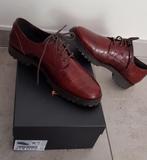 Mooi paar schoenen Made in Italy maat 38, Ophalen, Autre, Schoenen met lage hakken, Bruin