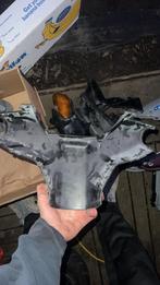 Binnenstuurkap yamaha aerox/mbk nitro, Enlèvement