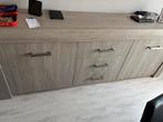 Tafel en dressoir, Ophalen