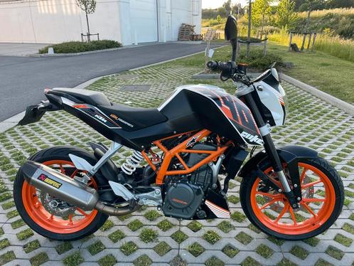 KTM DUKE 390 * 12.000 km * Akrapovic, Motoren, Motoren | KTM, Bedrijf, Sport, 12 t/m 35 kW, 1 cilinder, Ophalen
