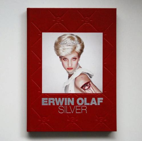 NIEUWSTAAT Erwin Olaf Silver Fotoboek Foto Boek Book, Livres, Art & Culture | Photographie & Design, Comme neuf, Enlèvement ou Envoi