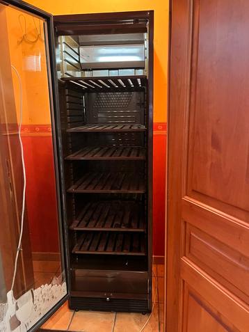 Wijnkoelkast Derby DK9620 beschikbaar voor biedingen