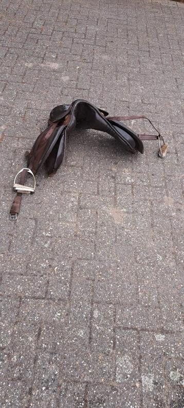 Paardenzadel beschikbaar voor biedingen