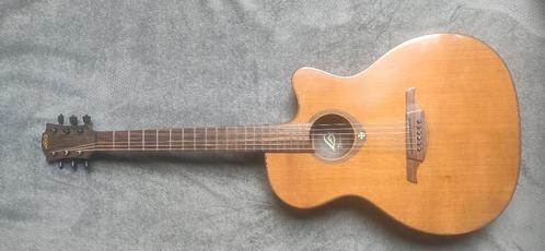2 degelijke acoustic 's LAG + 1 heel complete acoustic amp, Muziek en Instrumenten, Snaarinstrumenten | Gitaren | Akoestisch, Gebruikt
