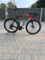 TREK EMONDA SLR, Force eTap, 2023 - Cadex wielset Ultra 50, Carbon, 10 tot 15 versnellingen, Zo goed als nieuw, 57 tot 61 cm