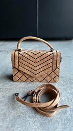Handtas van kurk – zo goed als nieuw, Handtassen en Accessoires, Tassen | Damestassen, Ophalen of Verzenden, Zo goed als nieuw