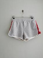 mooie sportshort  Levi's  maat 13 jaar, Kinderen en Baby's, Kinderkleding | Maat 158, Gebruikt, Meisje, Sport- of Zwemkleding