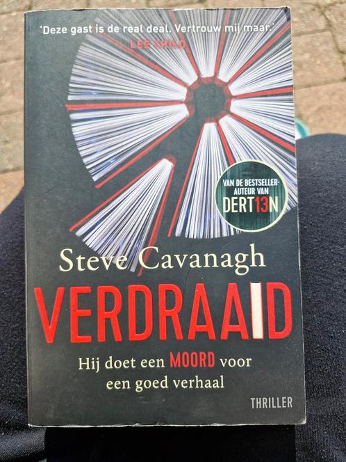 Steve Cavanagh - Verdraaid, Livres, Thrillers, Comme neuf, Enlèvement ou Envoi