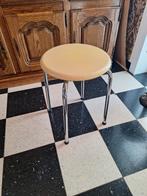 Tabouret années 50 en bakelite, Enlèvement, Utilisé, Matériaux autres