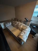 2 klassieke wit/grijze sierzetels, Huis en Inrichting, Ophalen, Gebruikt, Klassiek, 150 tot 200 cm