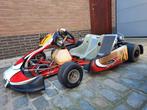 Kart DANILLO ROSSI (CRG) avec moteur IAME, Sports & Fitness, Enlèvement, Utilisé, Kart