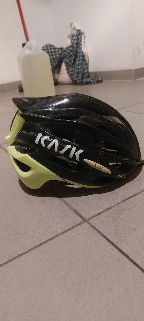 Kask fietshelm – maat M – goede staat, Fietsen en Brommers, Fietsaccessoires | Fietshelmen, Gebruikt, Heer of Dame, M, Ophalen