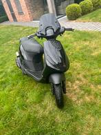 Piaggio zip 2takt a klasse, Fietsen en Brommers, Ophalen