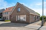 Huis te koop in Lochristi, 5 slpks, 220 m², 5 kamers, Vrijstaande woning, 829 kWh/m²/jaar