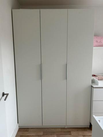 Pax kast ikea beschikbaar voor biedingen