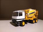 Mercedes Actros betonmixer, Hobby en Vrije tijd, Modelauto's | 1:50, Ophalen of Verzenden, Zo goed als nieuw, Bus of Vrachtwagen
