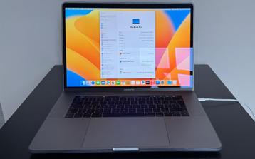 Apple MacBook Pro 15” disponible aux enchères