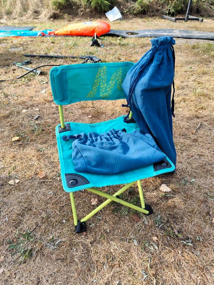 Twee Kinder kampeer stoeltjes met tas, Caravans en Kamperen, Kampeermeubelen, Zo goed als nieuw, Campingstoel, Ophalen of Verzenden