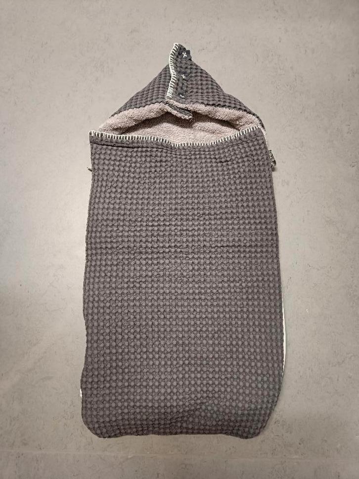 Koeka winter voetenzak donkergrijs, Kinderen en Baby's, Dekens, Slaapzakjes en Inbakerproducten, Zo goed als nieuw, Deken, Ophalen