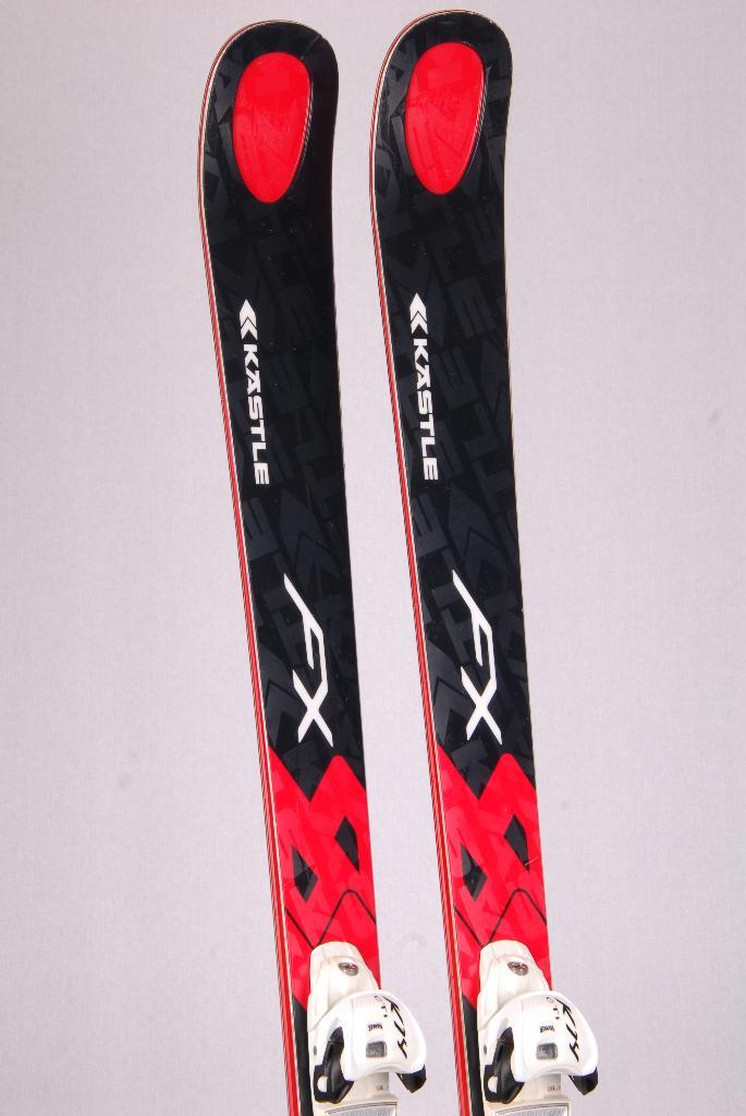 160 ski's KASTLE FX 84 black, WOODCORE, Sport en Fitness, Skiën en Langlaufen, Gebruikt, Ski's, Ski, Carve, Verzenden