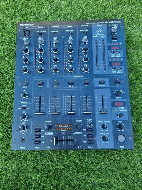 BEHRINGER DJX900 usb, Muziek en Instrumenten, Mengpanelen, Gebruikt, Minder dan 5 kanalen, Ophalen of Verzenden