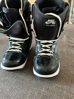 Snowboard boots + bindingen (maat 38 - vrouw), Sports & Fitness, Snowboard, Enlèvement, Utilisé