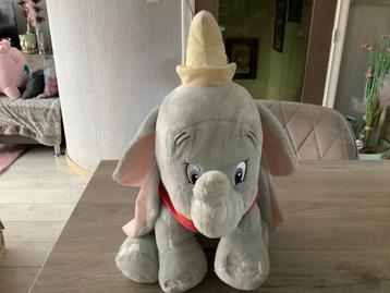 Disney Dumbo pluche character (40 cm) beschikbaar voor biedingen